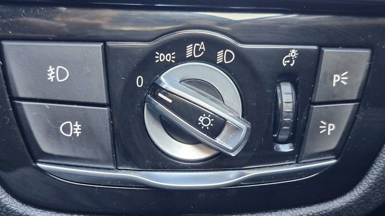 2019 BMW 5 Series 530e M Sport 4dr Auto Saloon Plug-In Hy Automatic