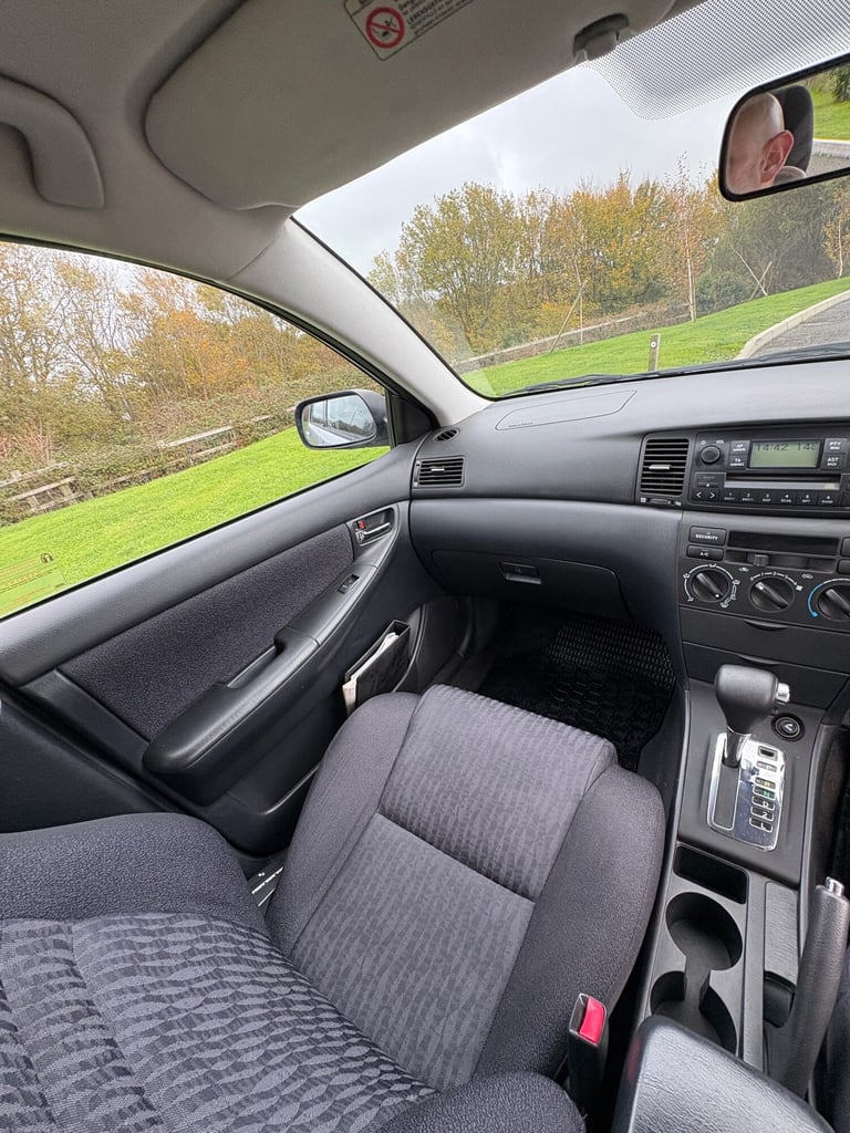 2004 Toyota Corolla 1.6 VVT-i Colour Collection 5dr Auto HATCHBACK Petrol Automatic