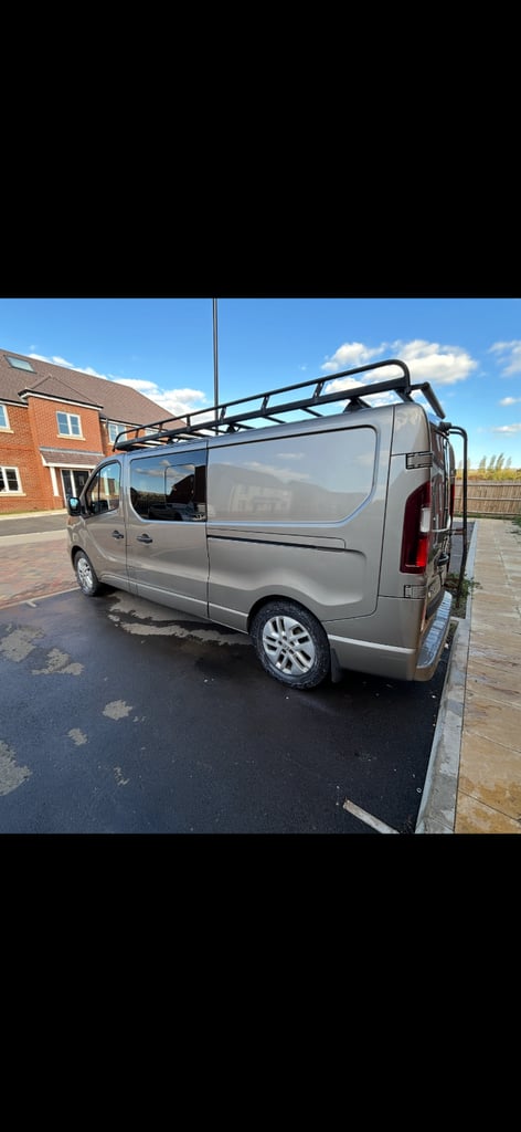 Vauxhall, VIVARO, Panel Van, 2016, Manual, 1598 (cc)