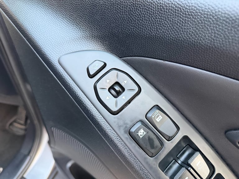 2013 Hyundai ix35 1.7 CRDi Premium SUV 5dr Diesel Manual Euro 5 (s/s) (115 ps)