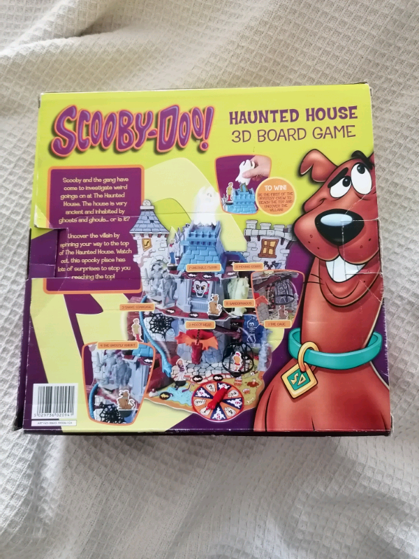 Scooby Doo!Haunted house 3D board game (missing few bits)