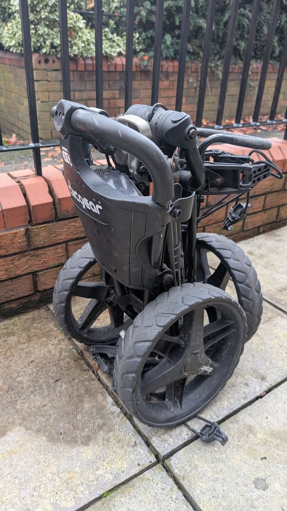 Clicgear model 3.5+ foldable golf caddy/trolly 