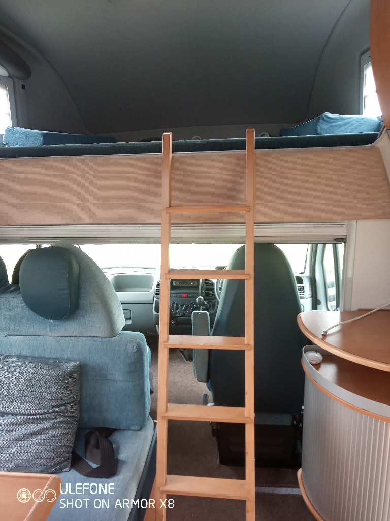KNAUS 6 Berth motorhome with garage