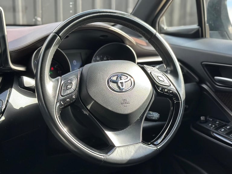 2019 Toyota C-HR 1.2T Excel 5dr [Leather] HATCHBACK PETROL Manual