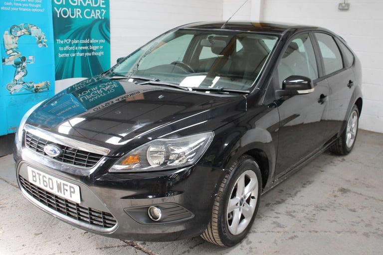2011 Ford Focus 1.6 Zetec 5dr HATCHBACK PETROL Manual