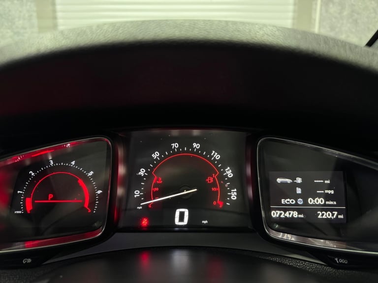 2016 DS Automobiles DS 5 2.0 BlueHDi Elegance EAT6 Euro 6 (s/s) 5dr HATCHBACK Diesel Automatic