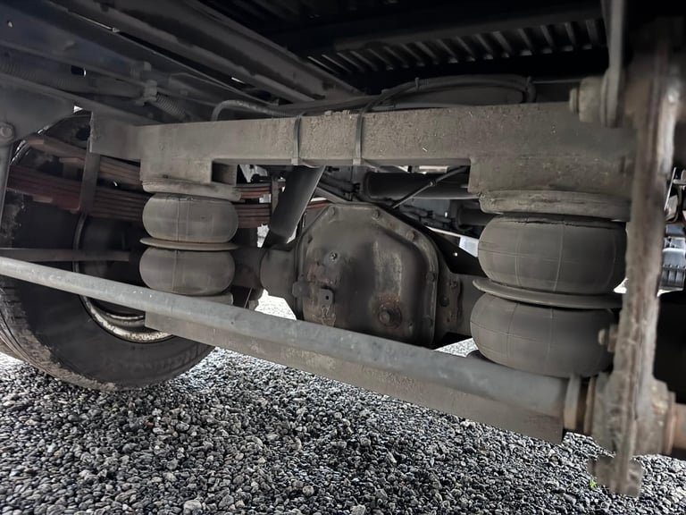 2018 68 Iveco Daily Recovery Truck. 52-180. Sleeper. AC. Winch. Ali bed. RearAir