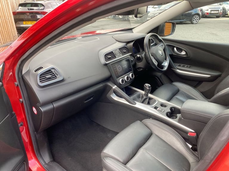 2019 69 RENAULT KADJAR 1.3 TCE GT LINE SUV 5DR PETROL MANUAL EURO 6 (S/S) (140 P