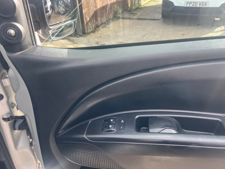 2018 Vauxhall Combo 2000 1.6 CDTI 16V 105ps H1 Van Euro 6 [Start Stop] PANEL VAN Diesel Manual
