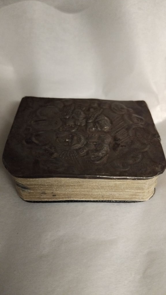 Rare Little Antique. 