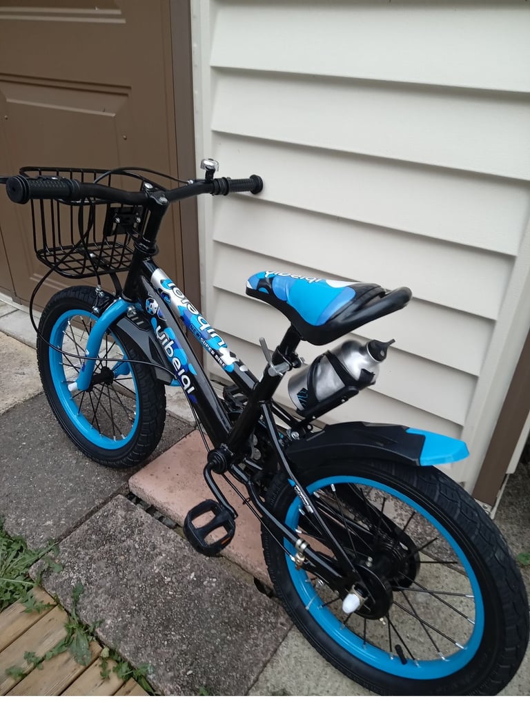 image for Gumtree shop display bikes virtually brand new 12 to 18inch in sizes 