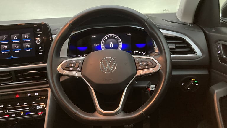 2022 Volkswagen T-Roc 1.0 TSI Life 5dr Petrol Hatchback Hatchback Petrol Manual