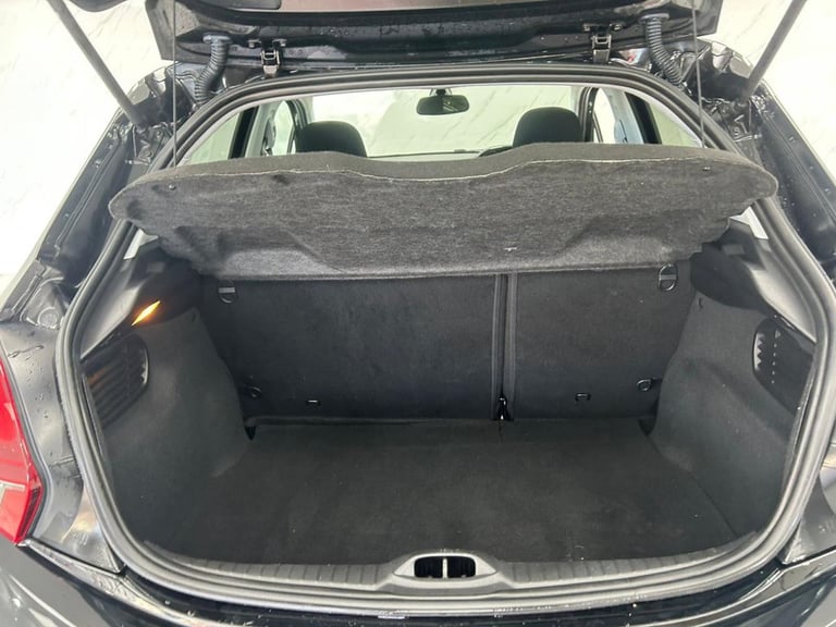 2018 Peugeot 208 1.2 PureTech Allure Premium Hatchback 5dr Petrol Manual Euro 6 (s/s) (82 ps Hatc...
