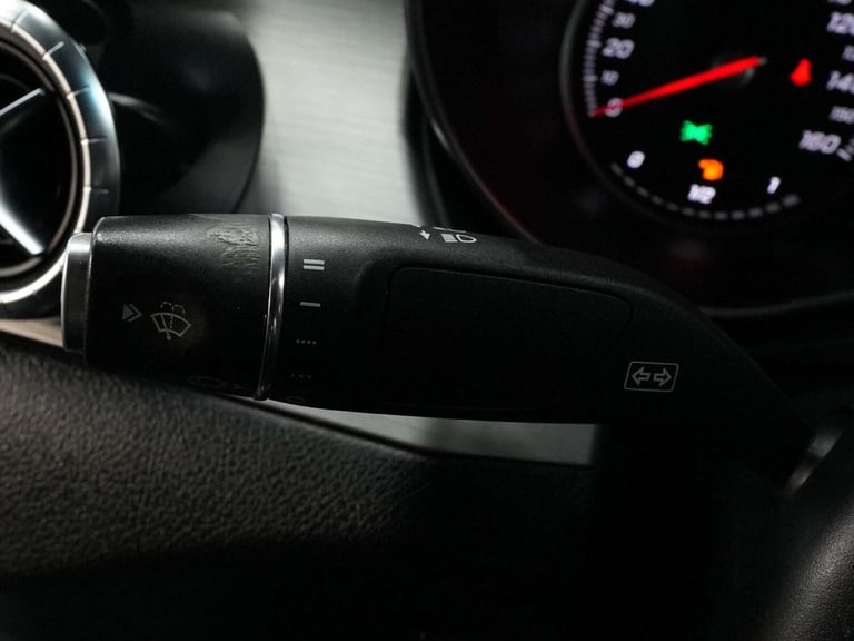 2018 Mercedes-Benz X Class 2.3 CDI Power Auto 4MATIC Euro 6 4dr Pickup Diesel Automatic