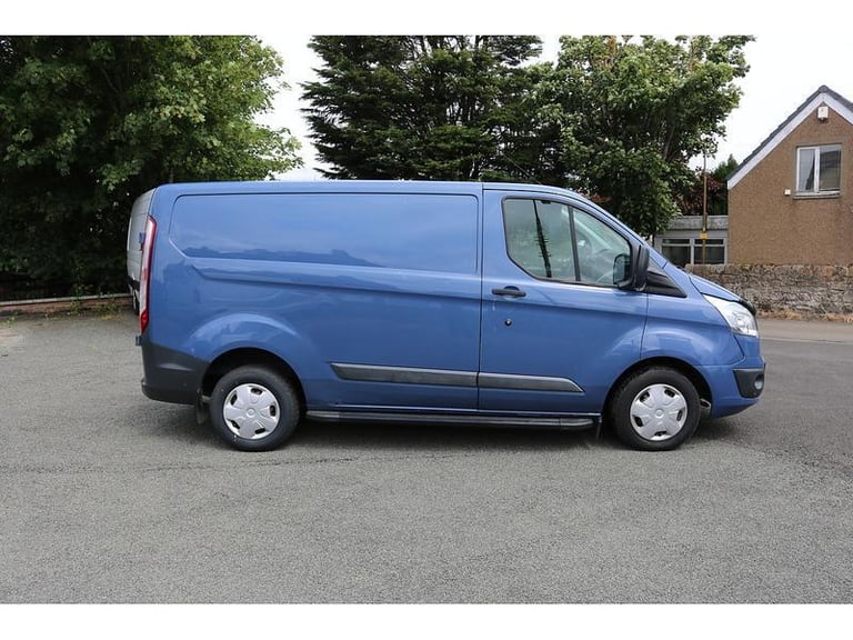 2012 FORD TRANSIT CUSTOM TREND *NO VAT* STUNNING CONDITION LOW MILE 80k RARE VAN