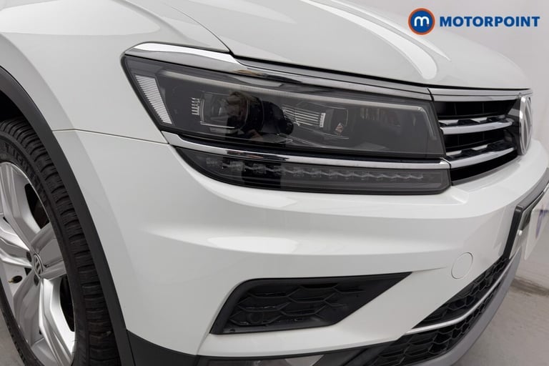 2020 Volkswagen Tiguan 2.0 TDi 190 4Motion SEL 5dr DSG SUV Diesel Automatic
