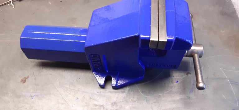 image for PARAMO ENGLAND ENGINEERS VICE 6" JAWS AS NEW