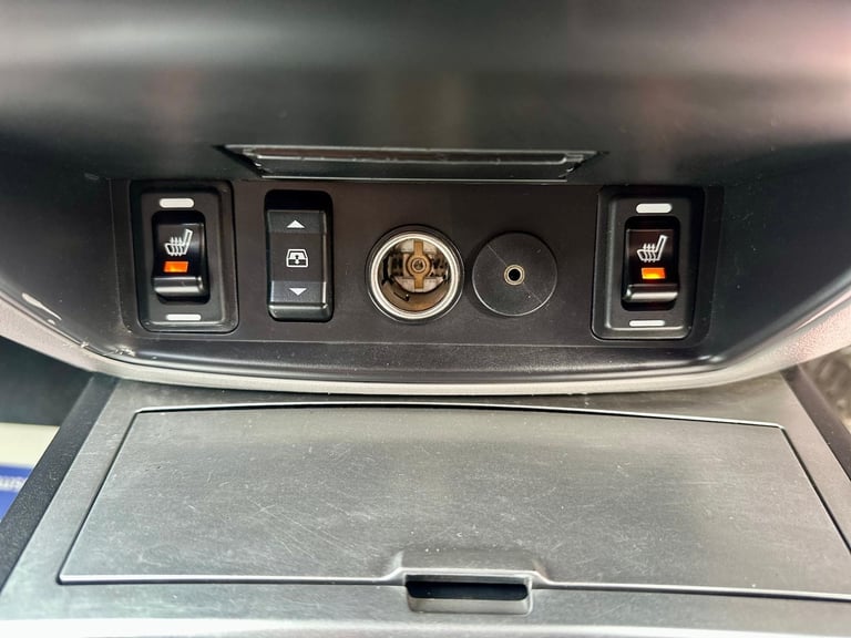 2014 Mitsubishi L200 Double Cab DI-D Barbarian 4WD 176Bhp PICK UP Diesel Manual