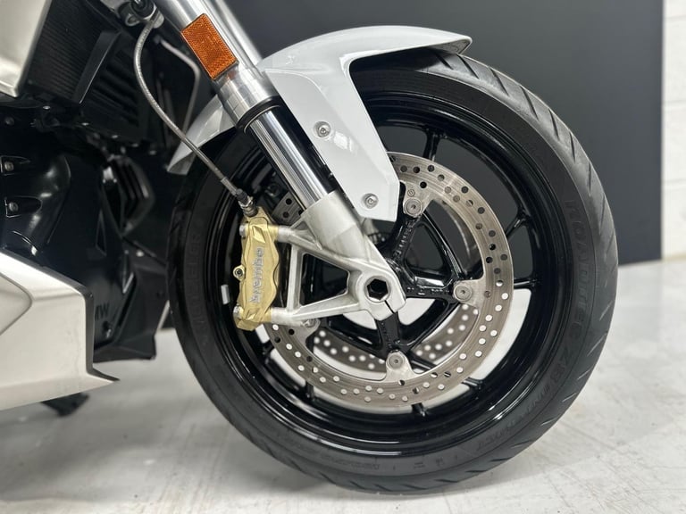 STUNNING LOW MILEAGE 2021/21 BMW R 1250 R SPORT MOTORYCLE 
