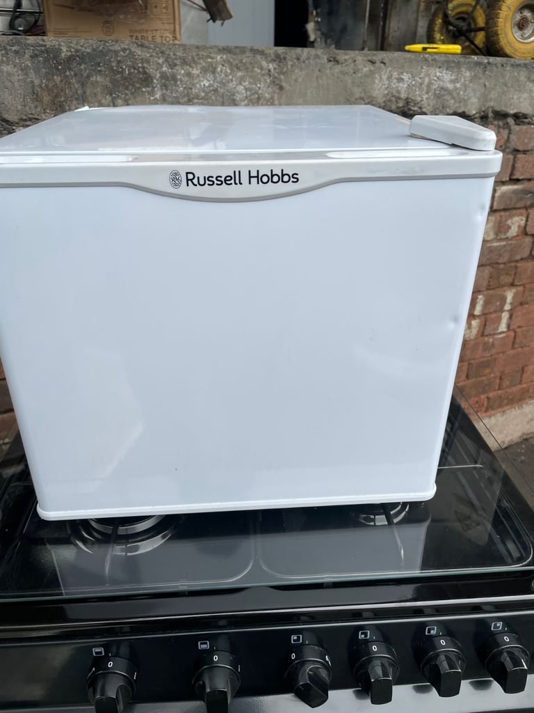 Russell Hobbs RHCLRF17 White 17 Litre Counter Top Cooler [Energy Class A]-