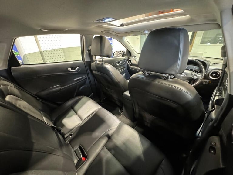  Hyundai KONA 64kWh Ultimate Auto 5dr (10.5kW Charger) Electric Automatic