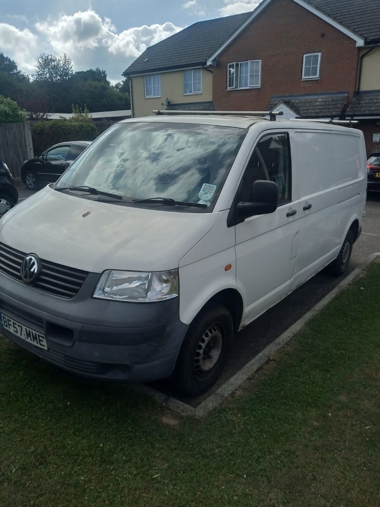 VOLKSWAGEN TRANSPORTER T32 TDI LWB
