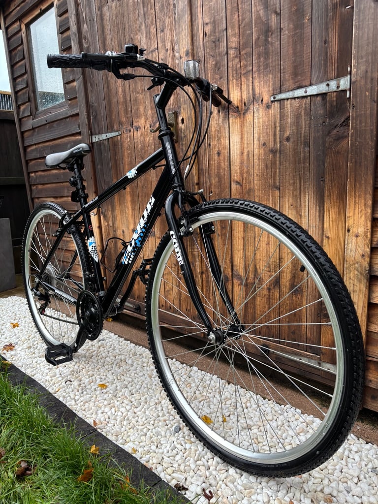 Men’s Lightweight APOLLO Code Hybrid Bike (Fantastic Condition)