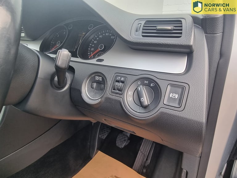 VOLKSWAGEN PASSAT 2.0 TDI Highline Plus 2009