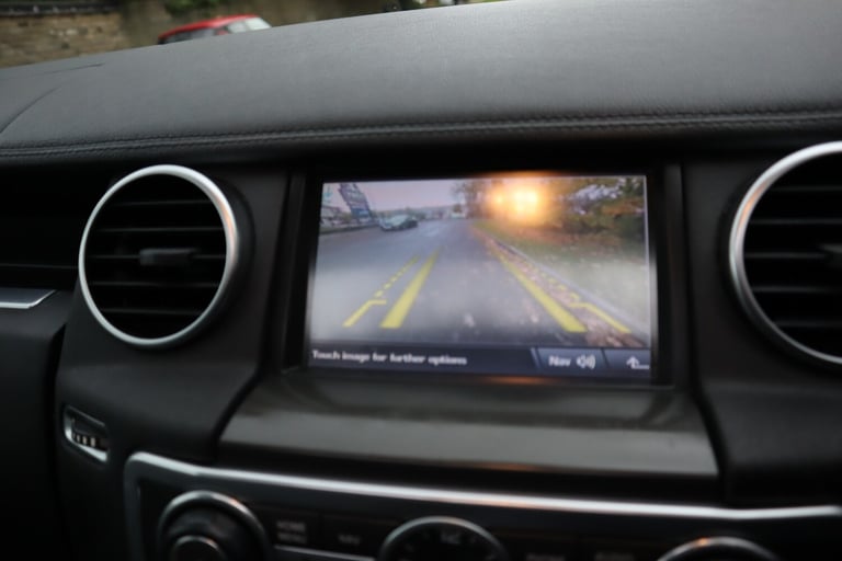 2010 Land Rover Discovery 4 5.0 V8 SE COMMANDSHIFT AUTO 4WD 5DR  4X4 Petrol Automatic