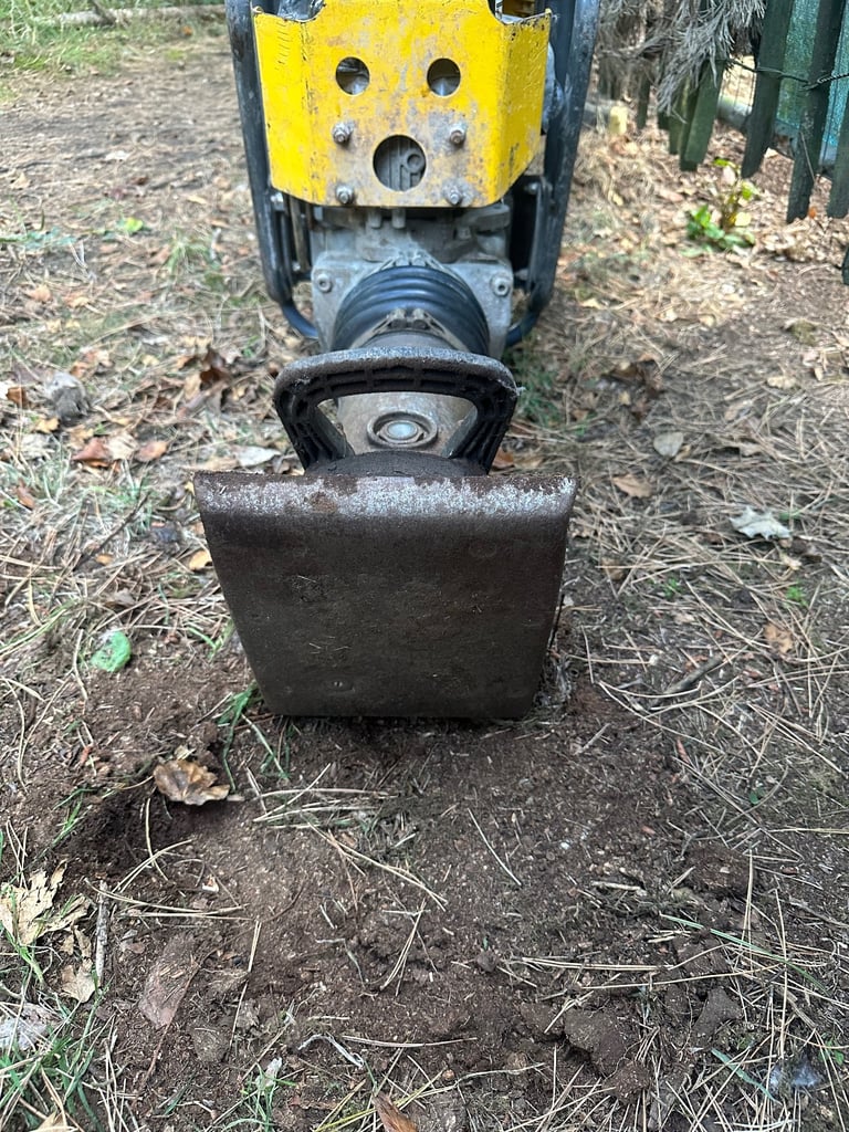 Atlas Copco Lt5004 trench Wacker / Rammer / Compator