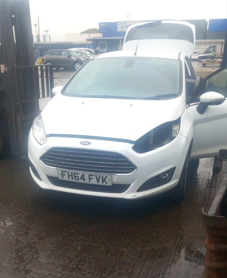 FORD FIESTA MK 7.5 WHITE PARTS AND SPARE