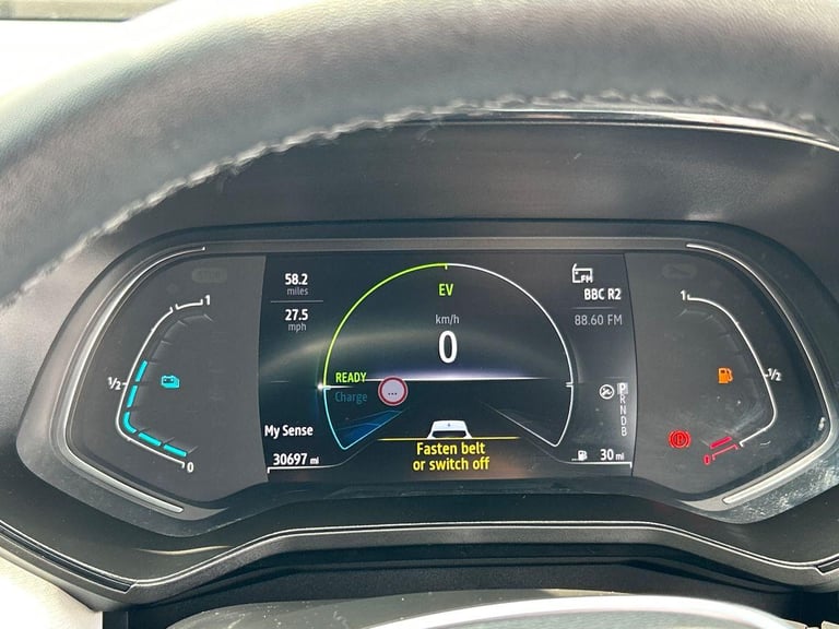 2022 Renault Clio 1.6 E-TECH full hybrid 145 Techno 5dr Auto Hatchback HYBRID ELECTRIC Automatic