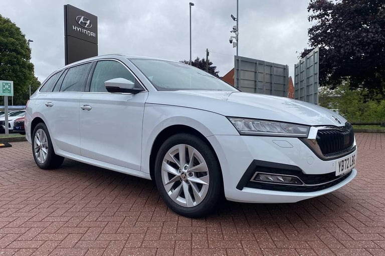 image for 2022 Skoda Octavia 1.4 TSI iV SE L DSG 5dr ESTATE Petrol/Electric Hybrid Automatic