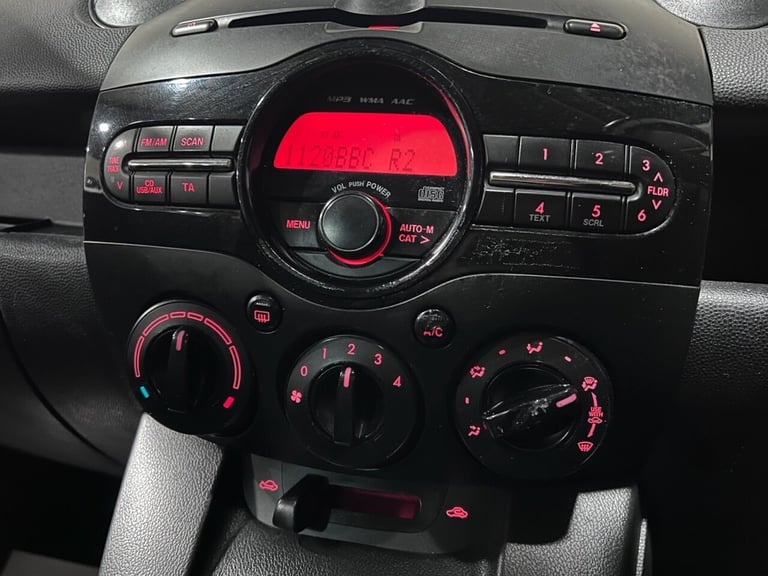 2013 Mazda Mazda2 1.3 Tamura 5dr HATCHBACK PETROL Manual