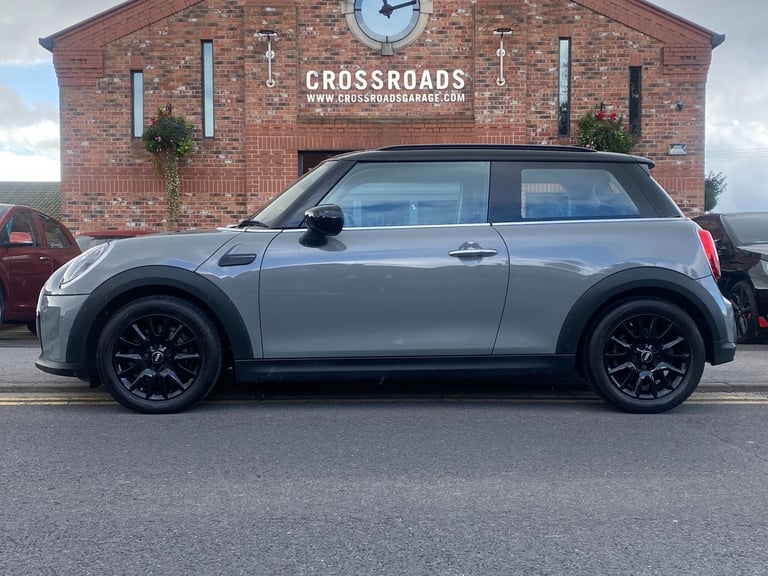 2021 MINI Hatch 1.5 Cooper Classic Auto 3dr - Apple CarPlay &amp; Sat Nav &amp; Cruise Control HA...