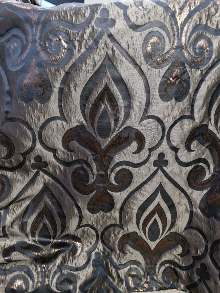 Long Eyelet Curtains. Each panel approx 280cm x 280cm 