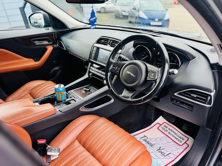 2017 Jaguar F-Pace 2.0d Portfolio 5dr Auto AWD ESTATE DIESEL Automatic