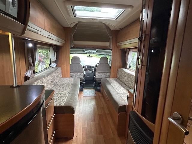 2010 AUTO-TRAIL NAVAJO 4 BERTH AUTOMATIC MOTORHOME FOR SALE