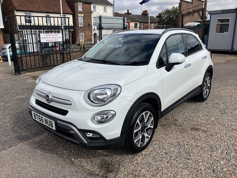 FIAT 500X 1.6 500x Off-road Look 1.6 Multijet Ii 120hp Cross 2016