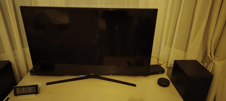 image for 40" Samsung tv