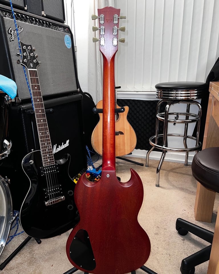 GIBSON SG SPECIAL (2004) – FADED BROWN – HISCOX HARD CASE – PRICED TO SELL