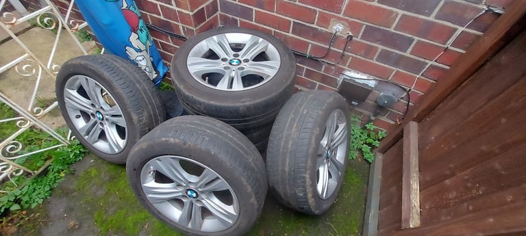 BMW F30 or E90 17” Alloy Wheels 
