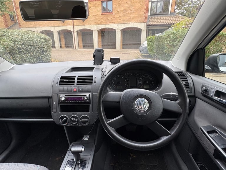 Volkswagen, POLO 1.4 automatic petrol ,5 doors, drives great, full service history,1 year mot 