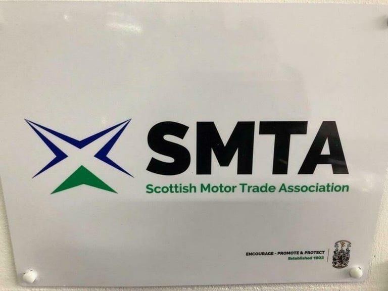 MINI Hatch 1.6 Cooper Hatchback 3dr Petrol Manual Euro 5 (s/s) (122 ps)