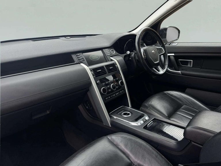 2015 Land Rover Discovery Sport 2.0 TD4 180 HSE Black 5dr Auto ESTATE DIESEL Automatic