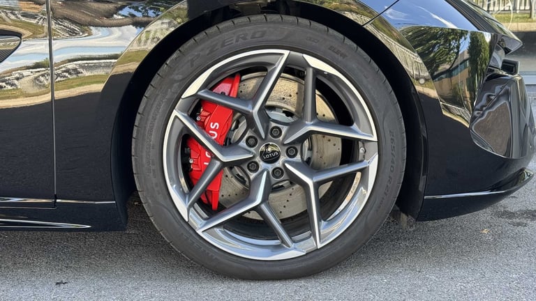 2025 Lotus Emeya 450kW 102kWh 4dr Auto Saloon Electric Automatic