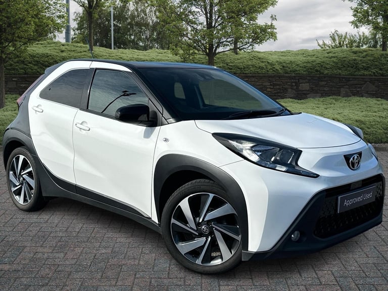 image for 2023 Toyota Aygo X 1.0 VVT-i Edge 5dr Hatchback Petrol Manual