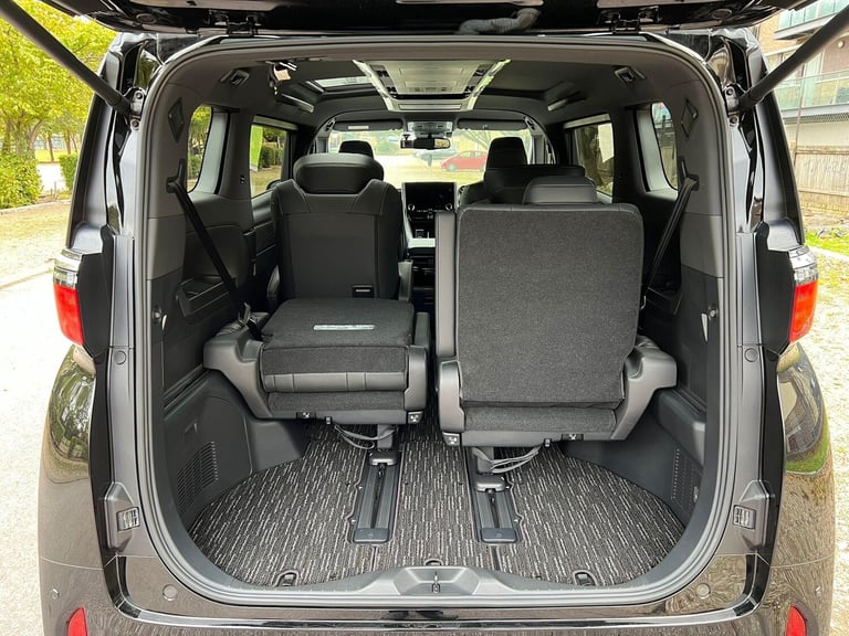  Toyota Alphard 2.5 HYBRID EXECUTIVE LOUNGE SUNROOF Petrol/Electric Hybrid Automatic