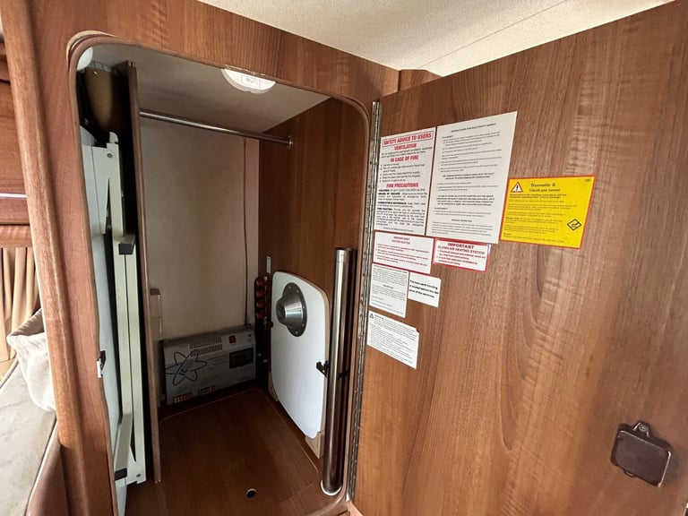 2011 Fiat Ducato 4 BERTH BROADWAY EDITION MOTORHOME  Diesel Manual