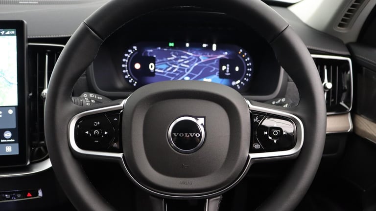  Volvo XC90 B5 (P) AWD Plus Dark (Sunroof, Harman Kardon, 360 Camera) Petrol/Electric Hybrid Auto...